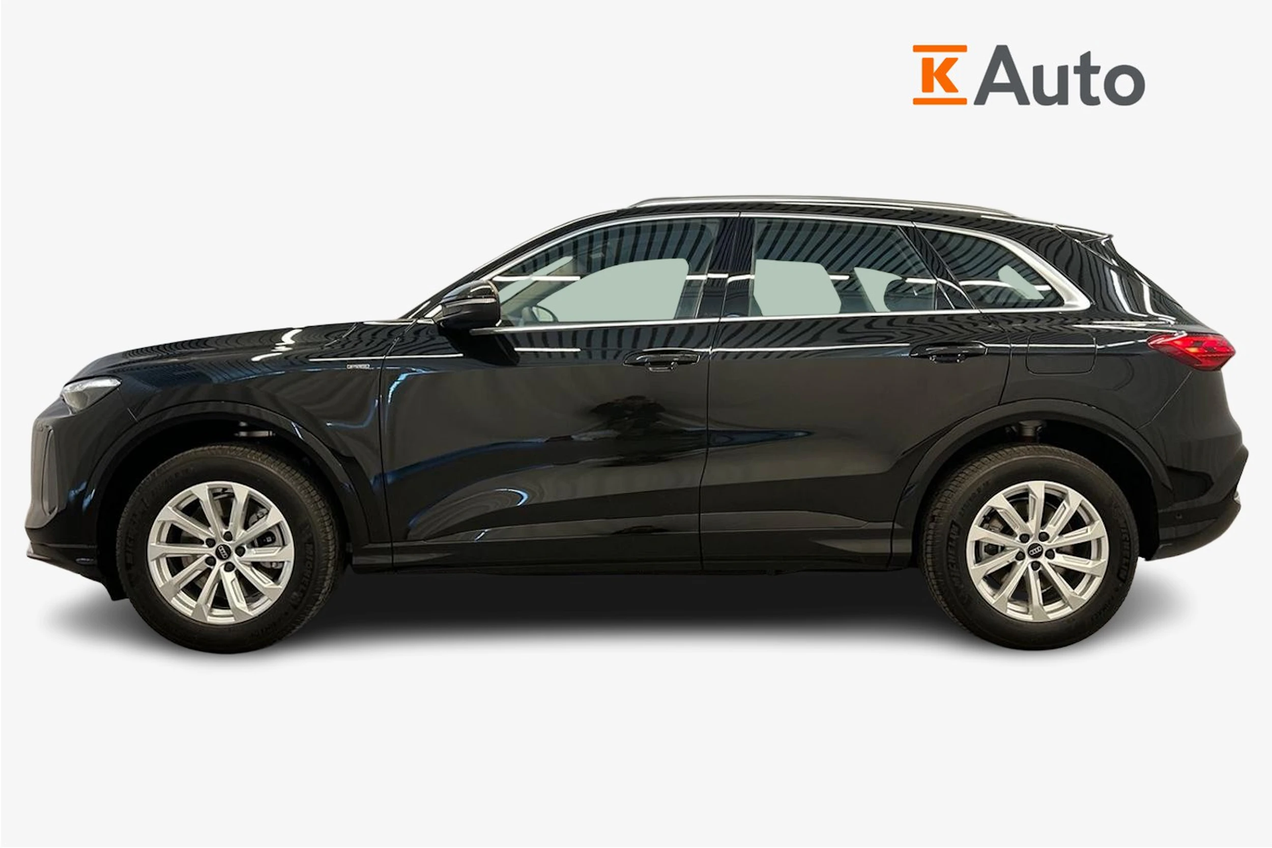 mythos musta Audi Q5 2026 kuva 5.