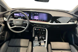 mythos musta Audi Q5 2026 kuva 7.