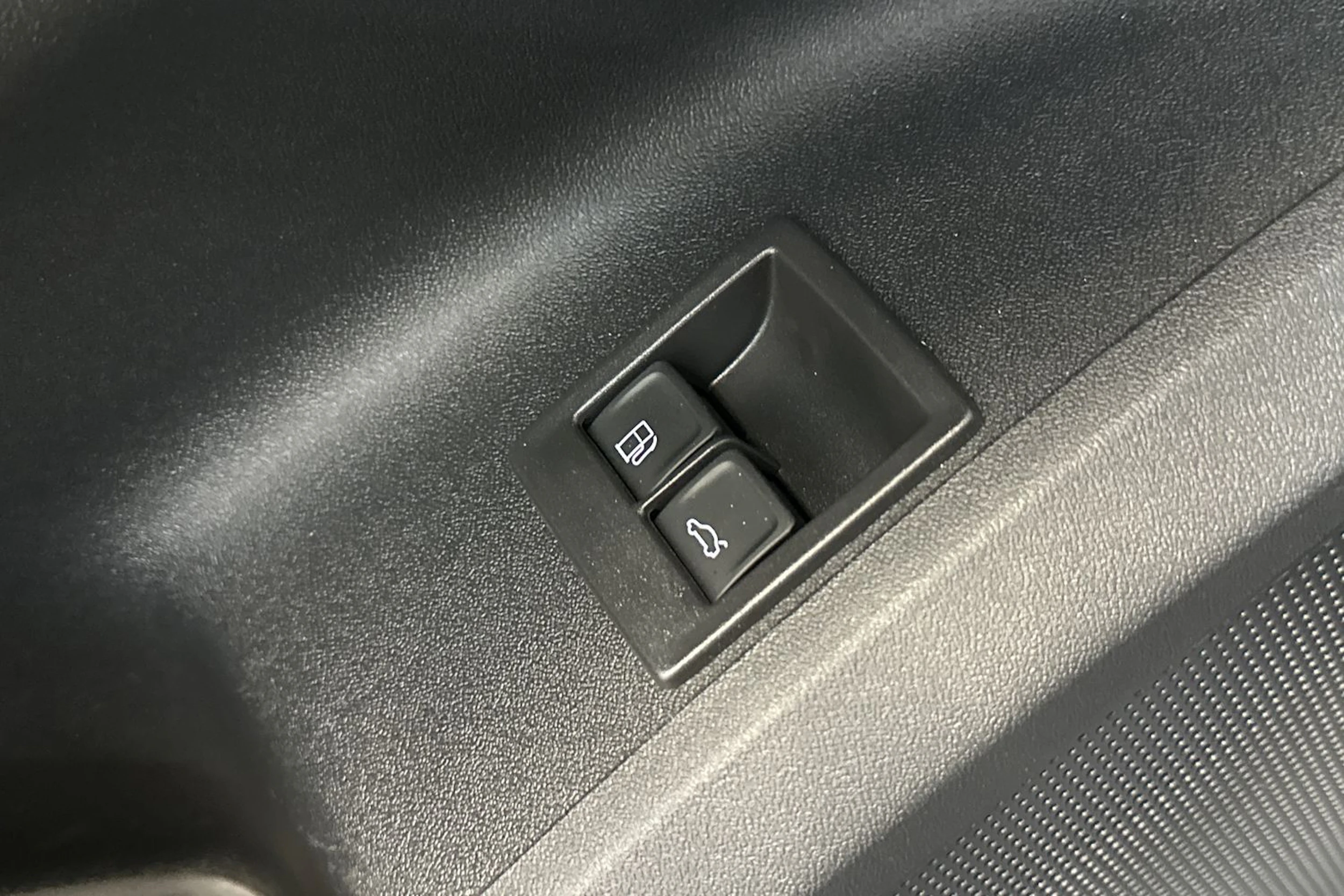 mythos musta Audi Q5 2026 kuva 16.