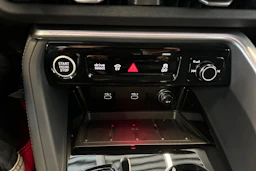mythos musta Audi Q5 2026 kuva 25.