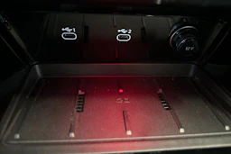 mythos musta Audi Q5 2026 kuva 27.