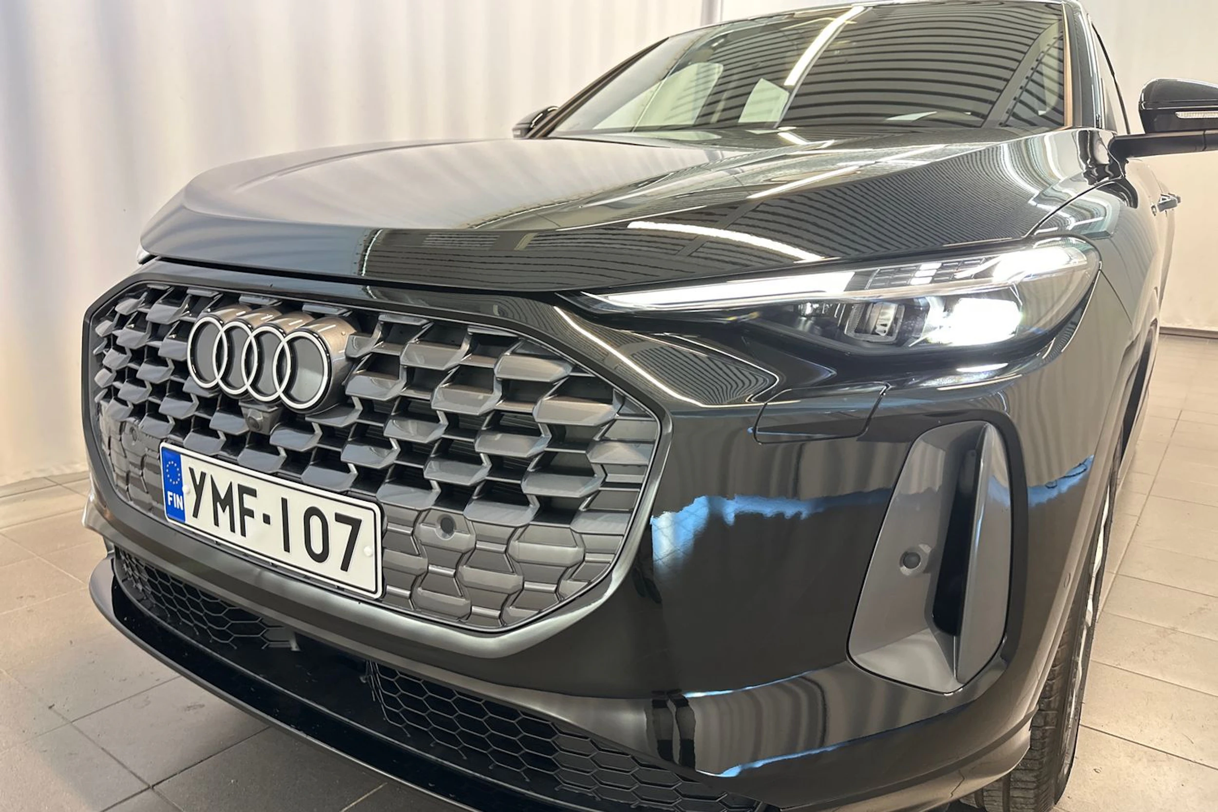 mythos musta Audi Q5 2026 kuva 32.
