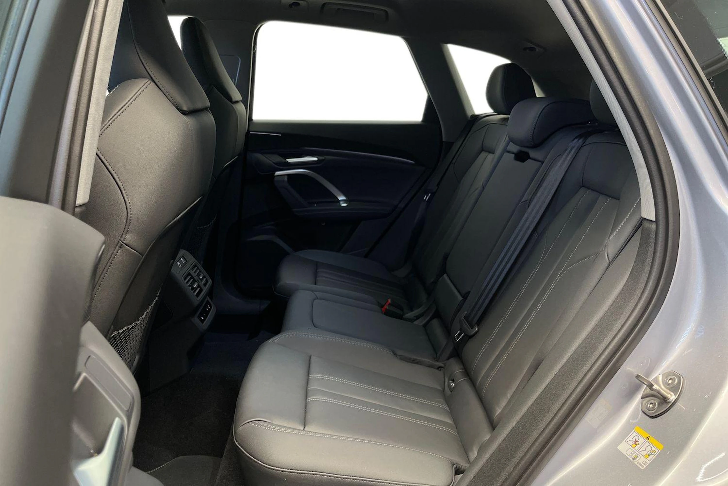 florett hopea Audi Q5 2026 kuva 8.