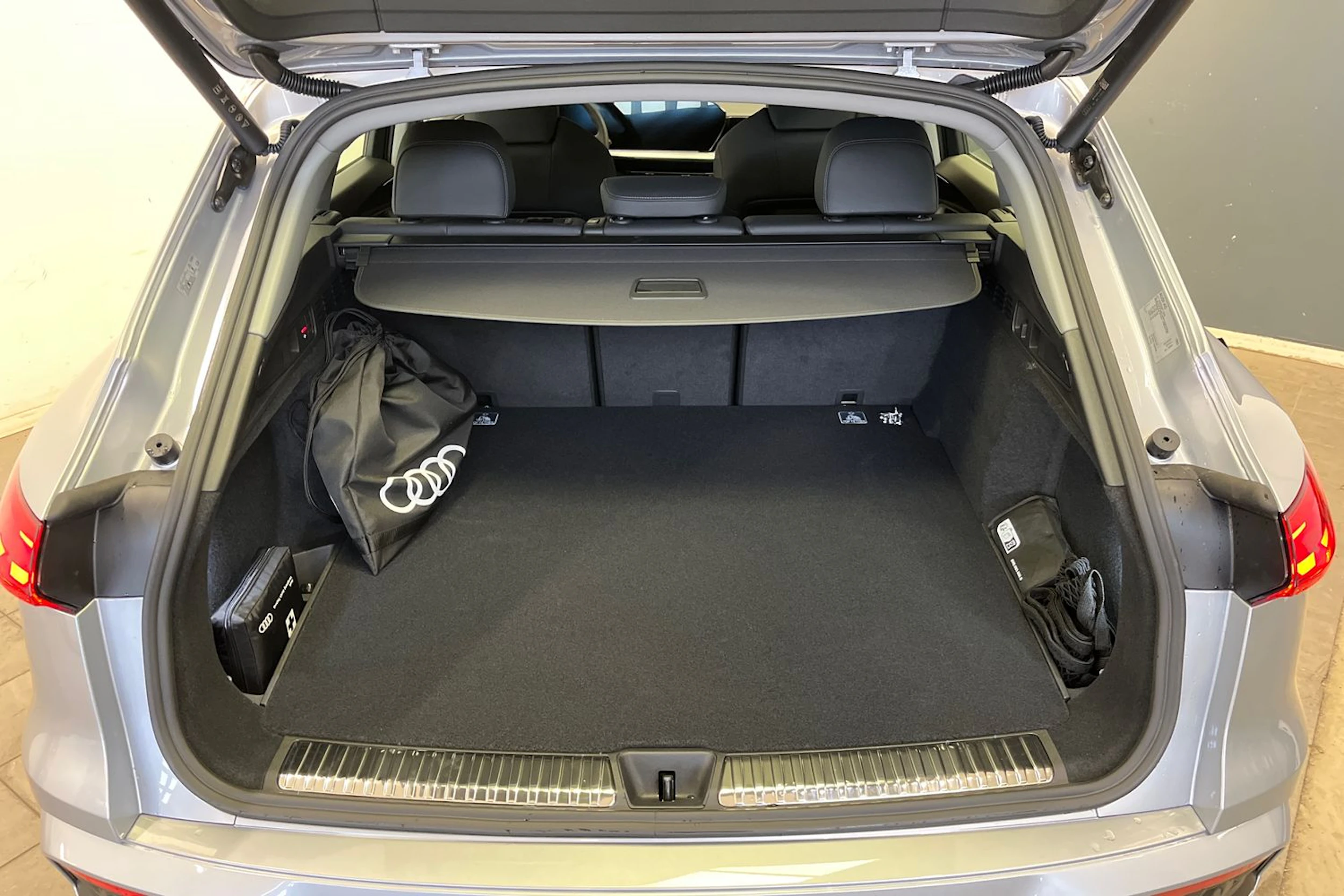 florett hopea Audi Q5 2026 kuva 11.