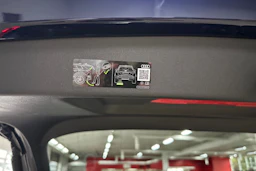 met. sininen Audi Q5 2026 kuva 15.