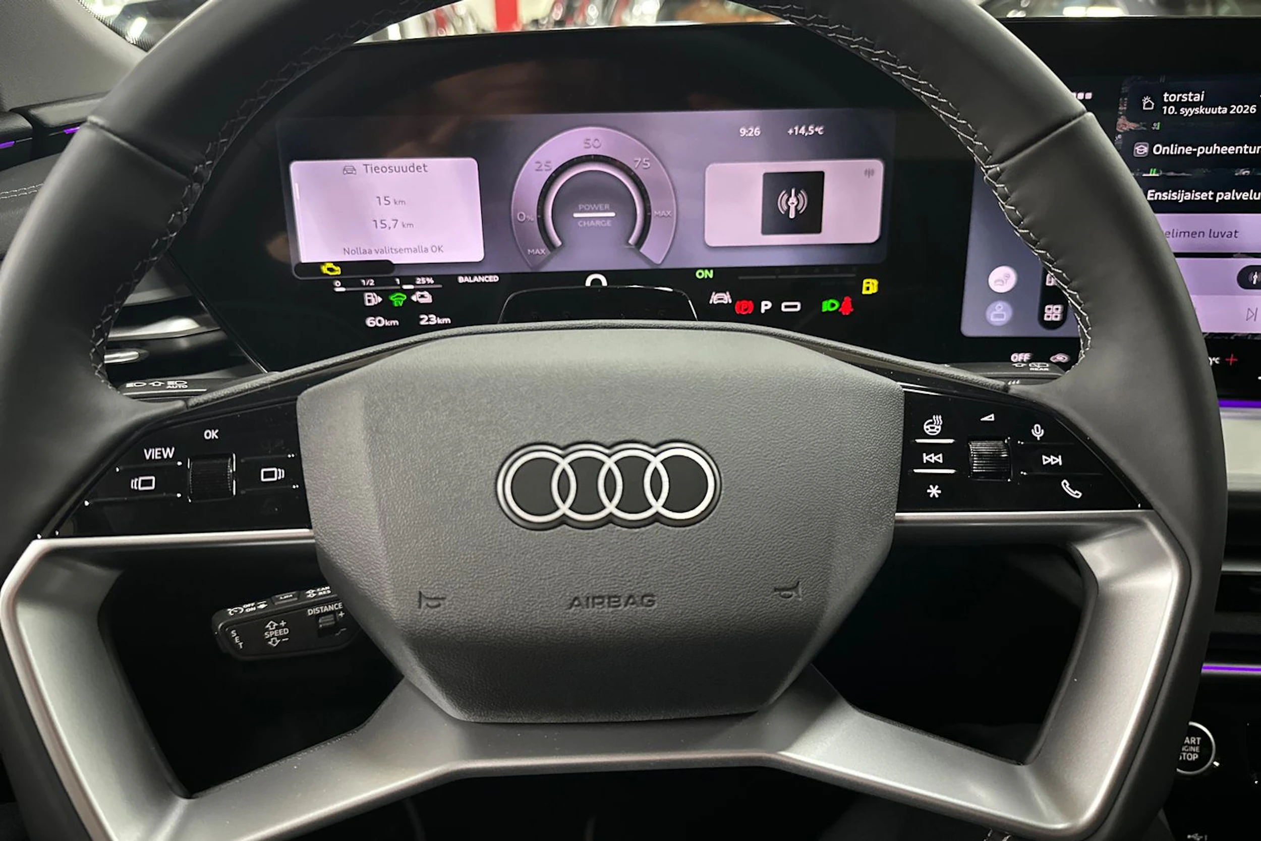 met. sininen Audi Q5 2026 kuva 20.