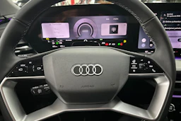 met. sininen Audi Q5 2026 kuva 20.