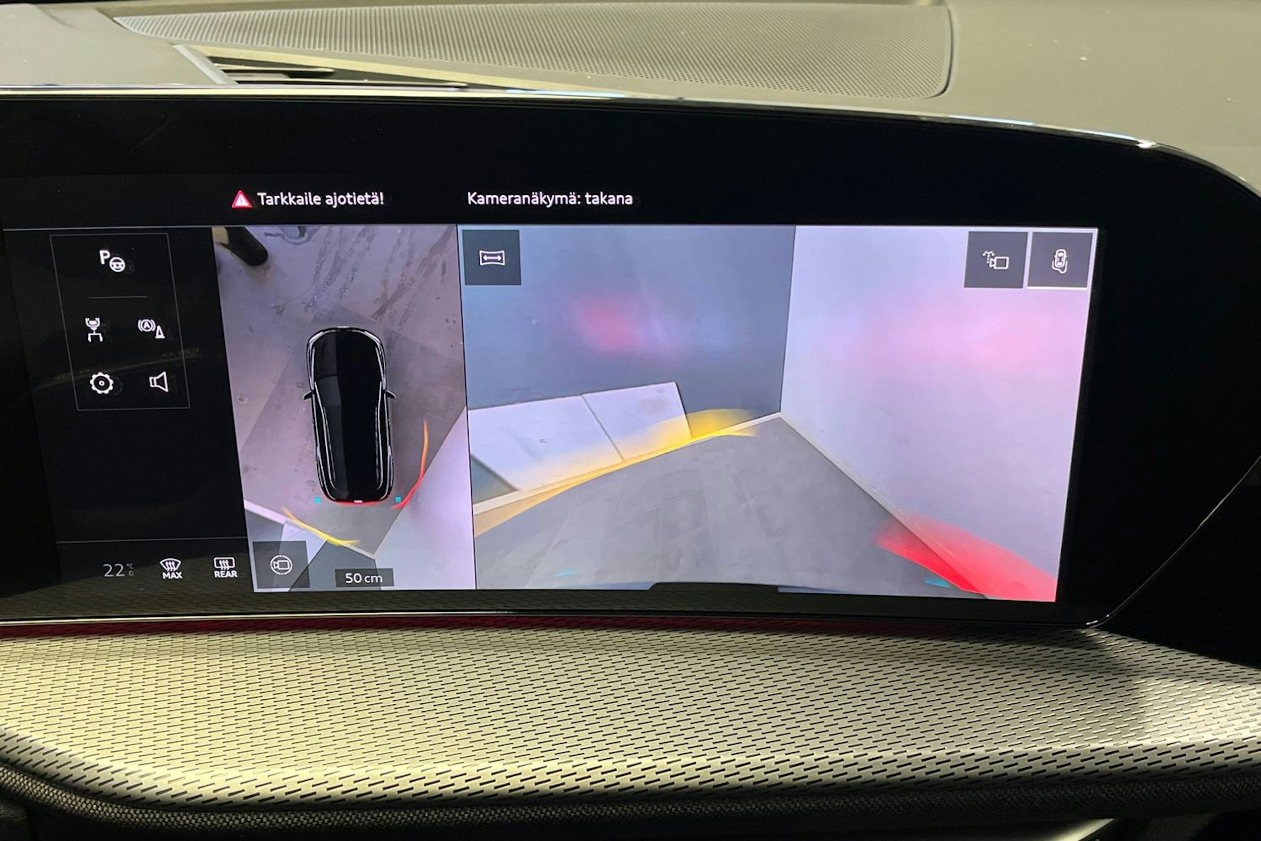 ultra sininen Audi Q5 2026 kuva 13.