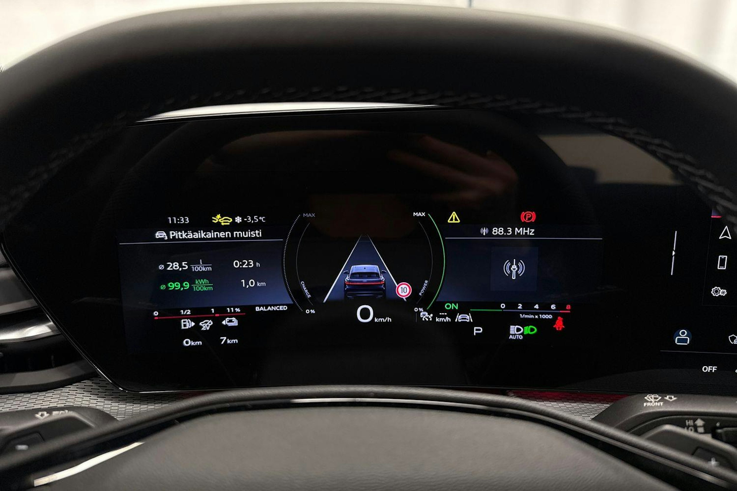 met. vihreä Audi Q5 2026 kuva 13.