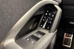 met. vihreä Audi Q5 2026 kuva 17.