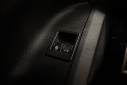 met. vihreä Audi Q5 2026 kuva 18.