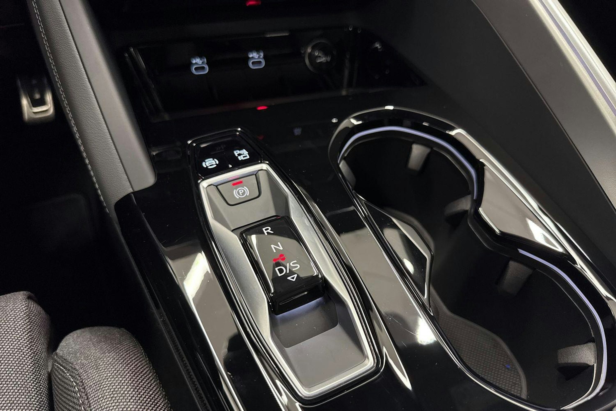 met. vihreä Audi Q5 2026 kuva 20.