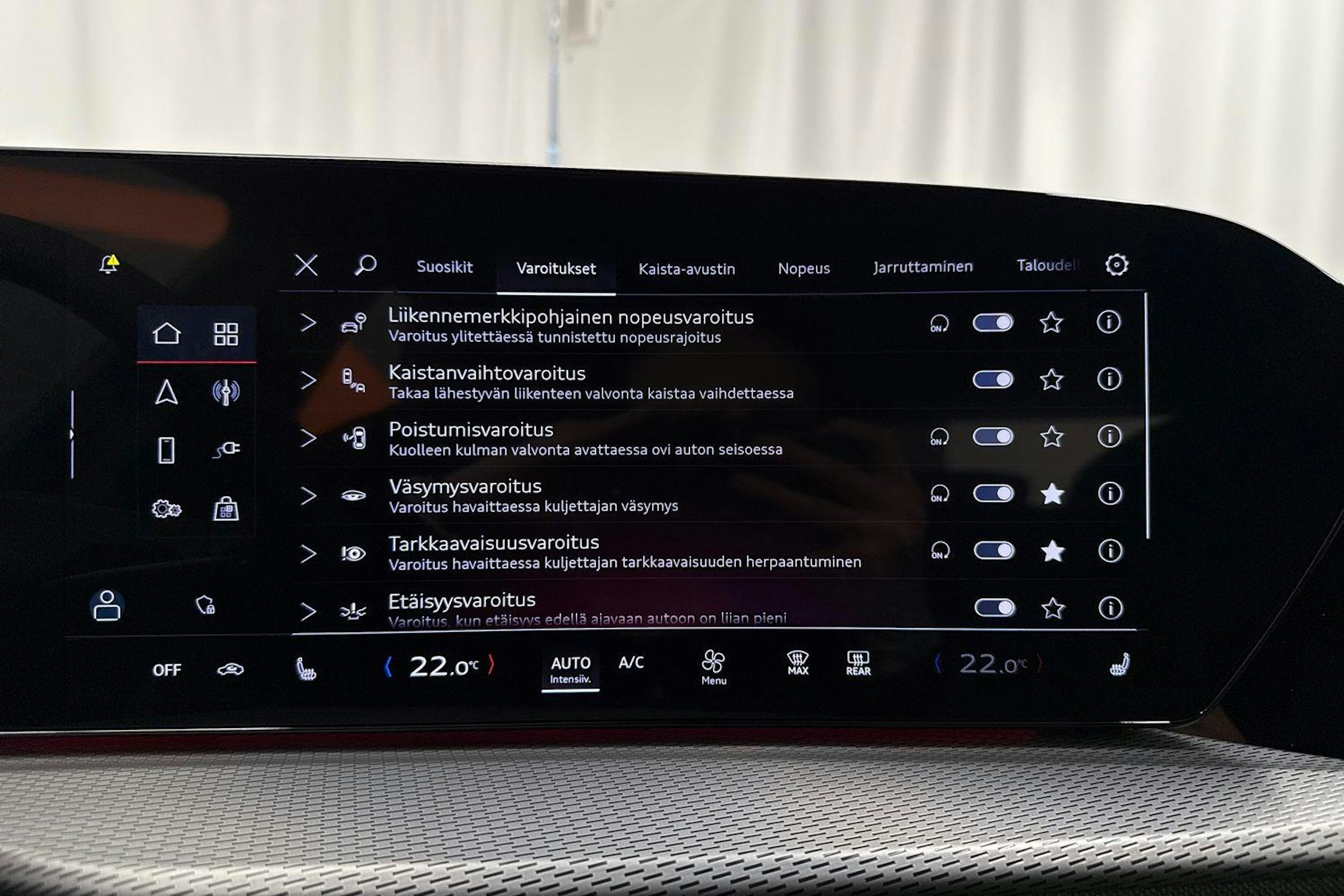 met. vihreä Audi Q5 2026 kuva 25.