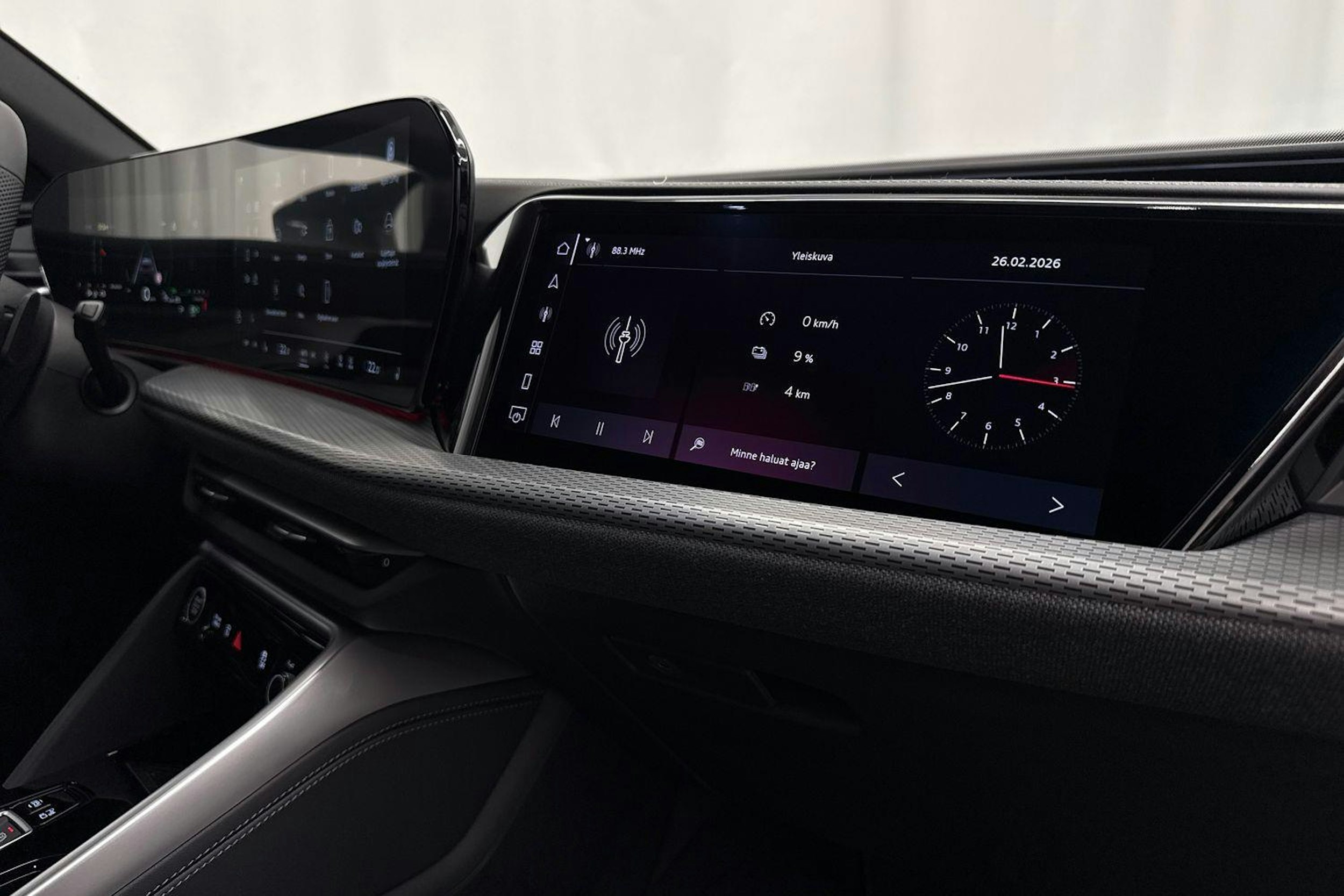 met. vihreä Audi Q5 2026 kuva 32.