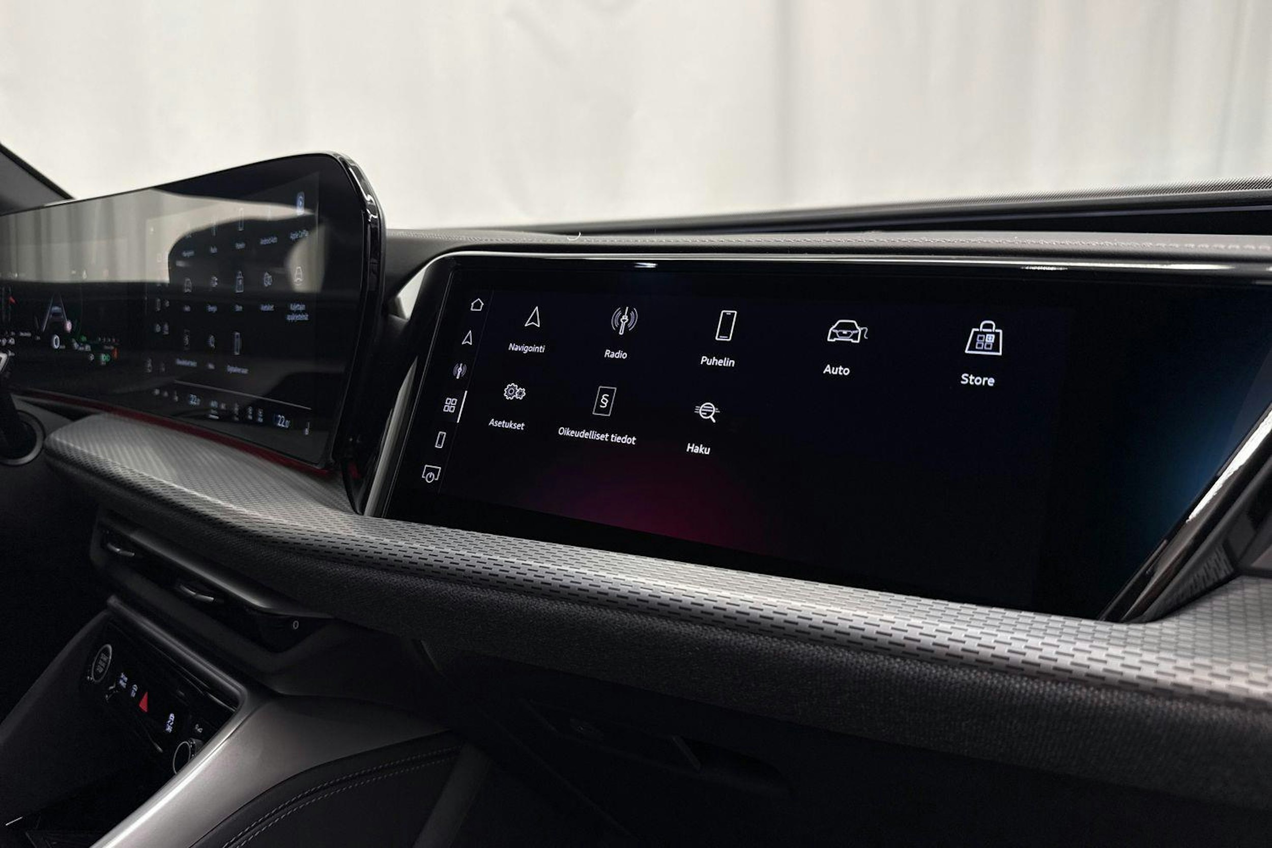 met. vihreä Audi Q5 2026 kuva 34.