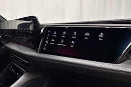 met. vihreä Audi Q5 2026 kuva 34.