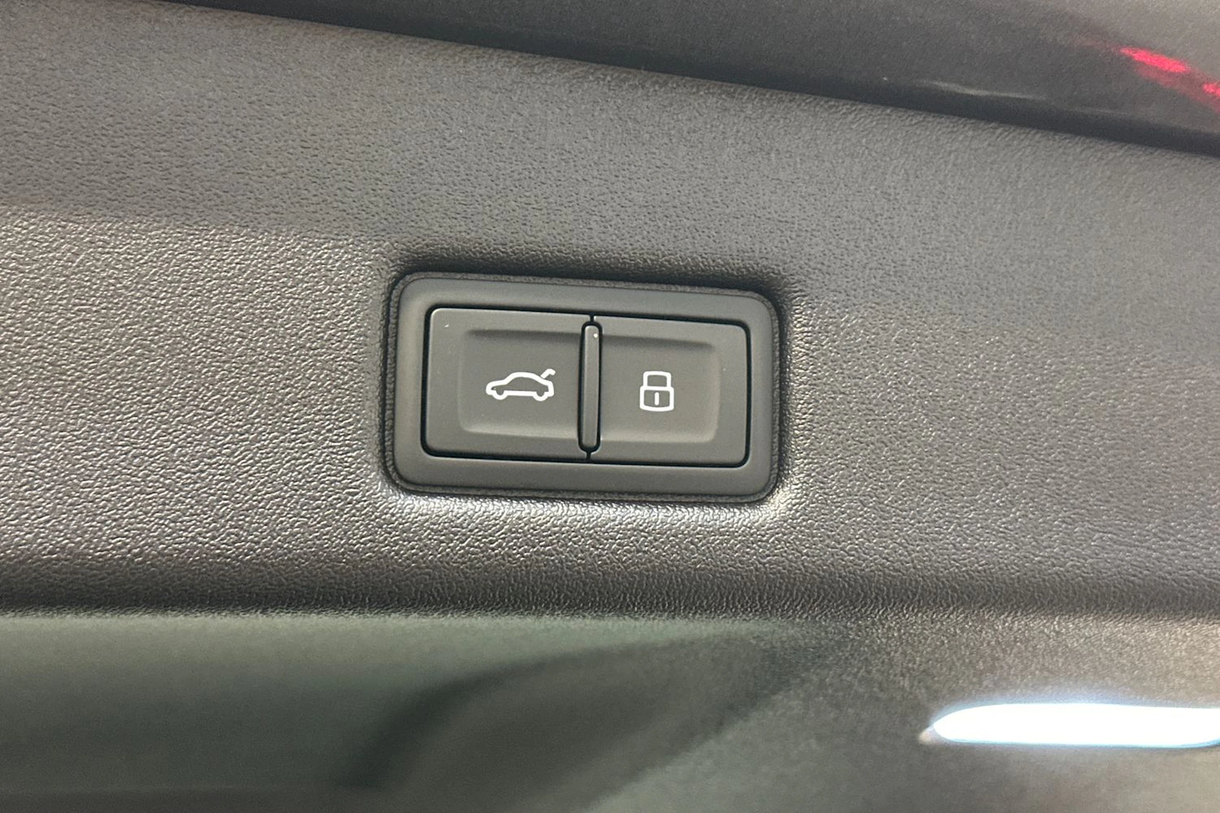 daytona harmaa Audi Q5 2026 kuva 12.