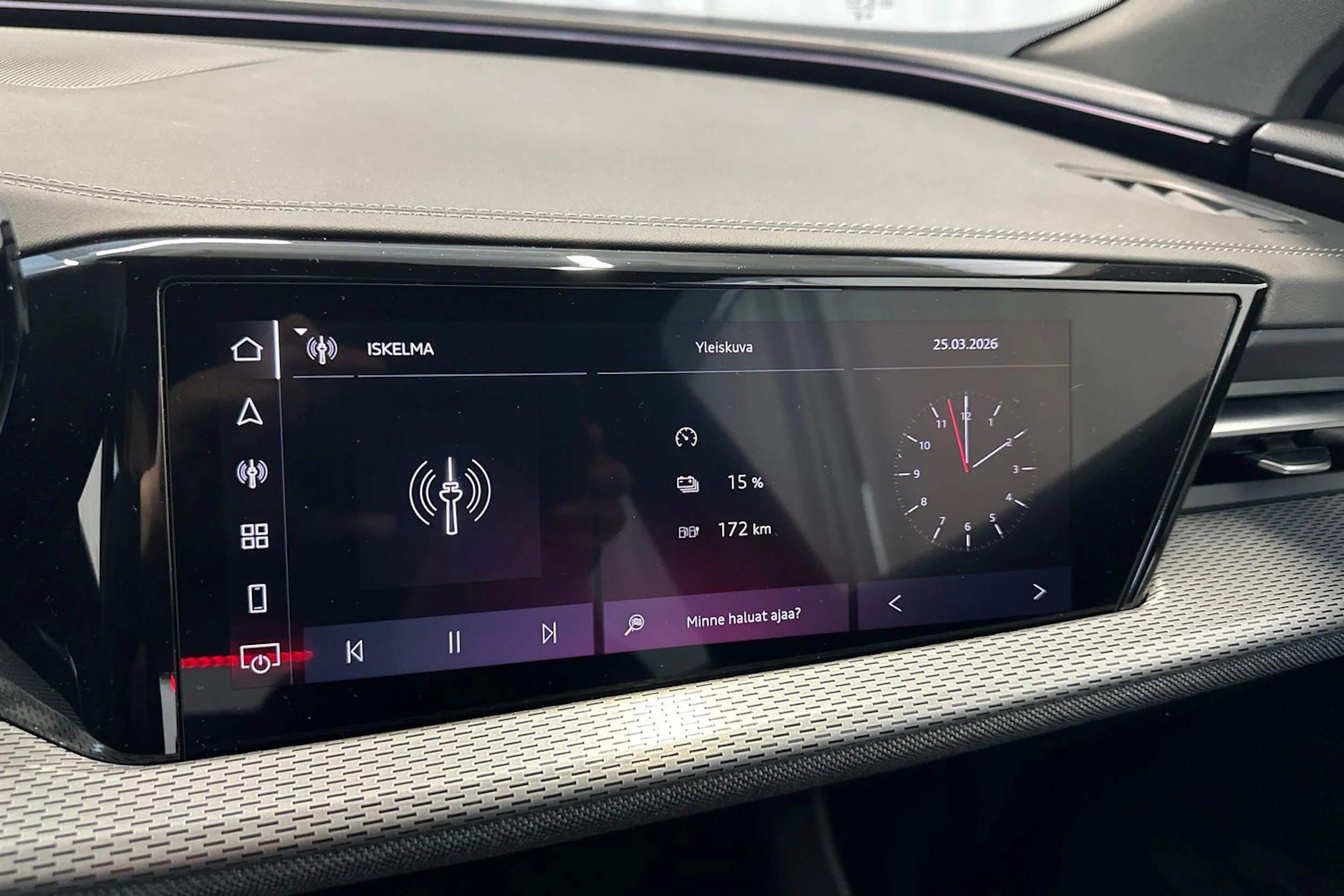 daytona harmaa Audi Q5 2026 kuva 22.