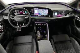 met. punainen Audi Q5 2026 kuva 7.