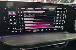 met. punainen Audi Q5 2026 kuva 26.