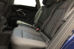 met. sininen Audi Q5 2026 kuva 8.