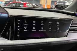 sininen Audi Q5 2026 kuva 31.