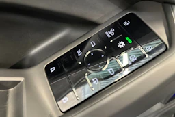 sininen Audi Q5 2026 kuva 22.