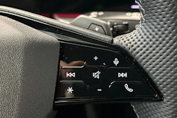 sininen Audi Q5 2026 kuva 29.