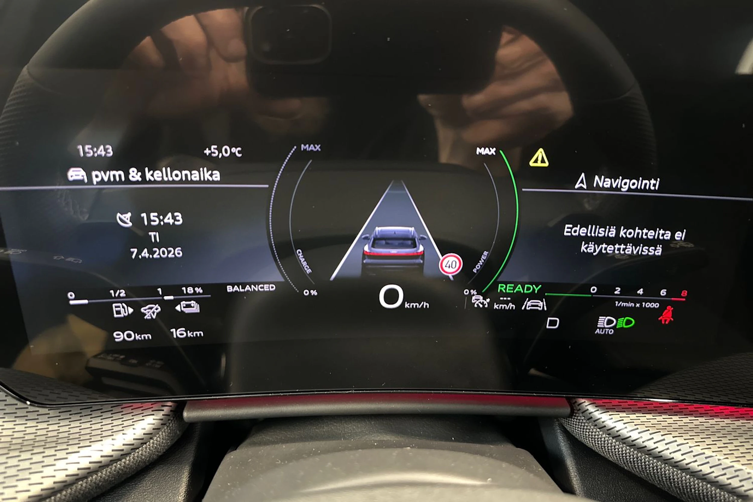 sininen Audi Q5 2026 kuva 30.