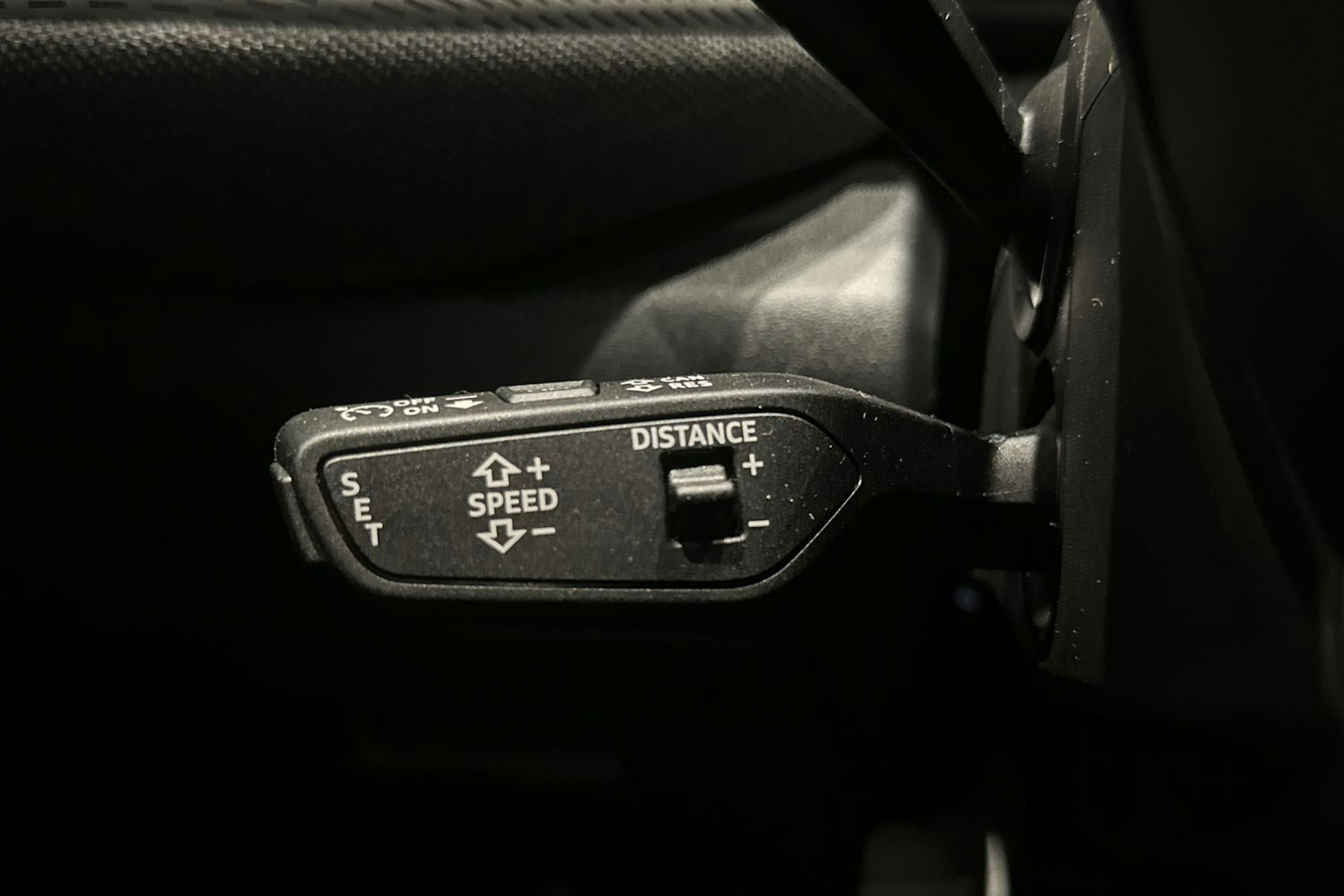 punainen Audi Q5 2026 kuva 16.