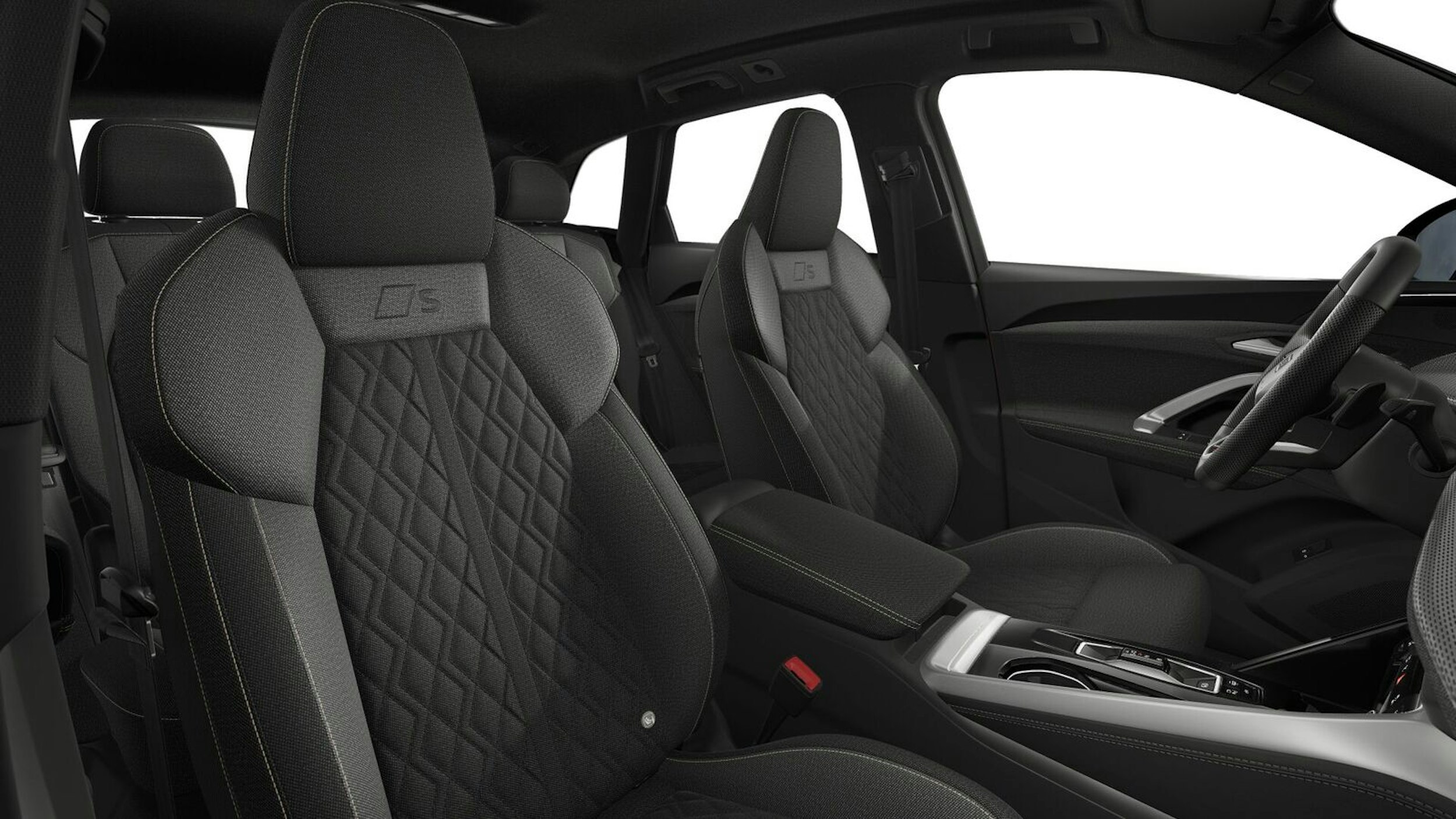 punainen Audi Q5 2026 kuva 8.