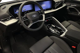 met. harmaa Audi Q5 2026 kuva 6.