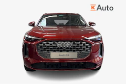 met. punainen Audi Q5 2026 kuva 4.