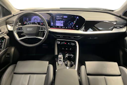 met. musta Audi Q5 2026 kuva 7.