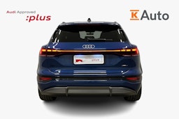 sininen Audi Q6 e-tron 2024 kuva 3.