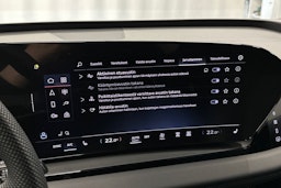 sininen Audi Q6 e-tron 2024 kuva 27.