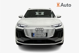 valkoinen Audi Q6 e-tron 2024 kuva 5.