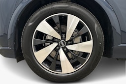 sininen Audi Q6 e-tron 2024 kuva 11.