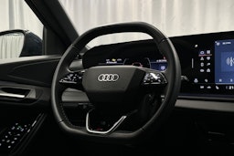 sininen Audi Q6 e-tron 2024 kuva 16.