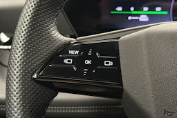 sininen Audi Q6 e-tron 2024 kuva 22.
