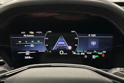 sininen Audi Q6 e-tron 2024 kuva 25.