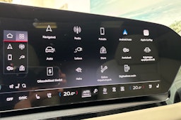 met. sininen Audi Q6 e-tron 2024 kuva 28.