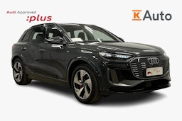 harmaa Audi Q6 e-tron 2024 kuva 1.