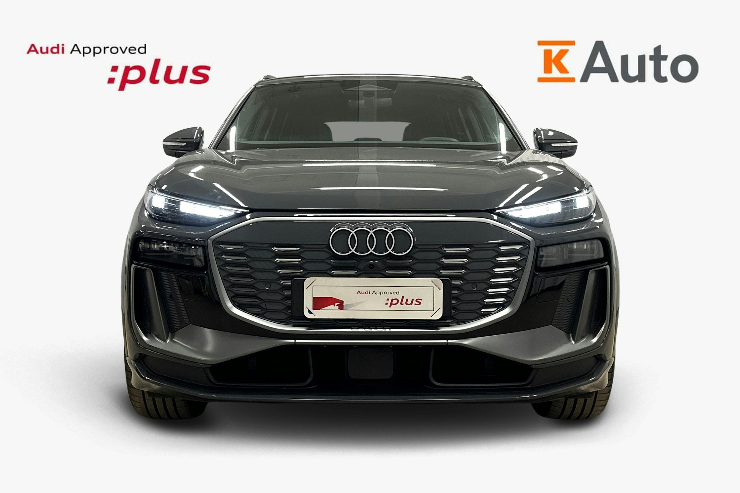 harmaa Audi Q6 e-tron 2024 kuva 5.