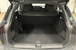 harmaa Audi Q6 e-tron 2024 kuva 13.