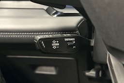 harmaa Audi Q6 e-tron 2024 kuva 21.