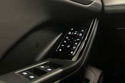 harmaa Audi Q6 e-tron 2024 kuva 22.