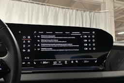 harmaa Audi Q6 e-tron 2024 kuva 28.