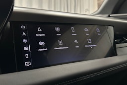 harmaa Audi Q6 e-tron 2024 kuva 30.