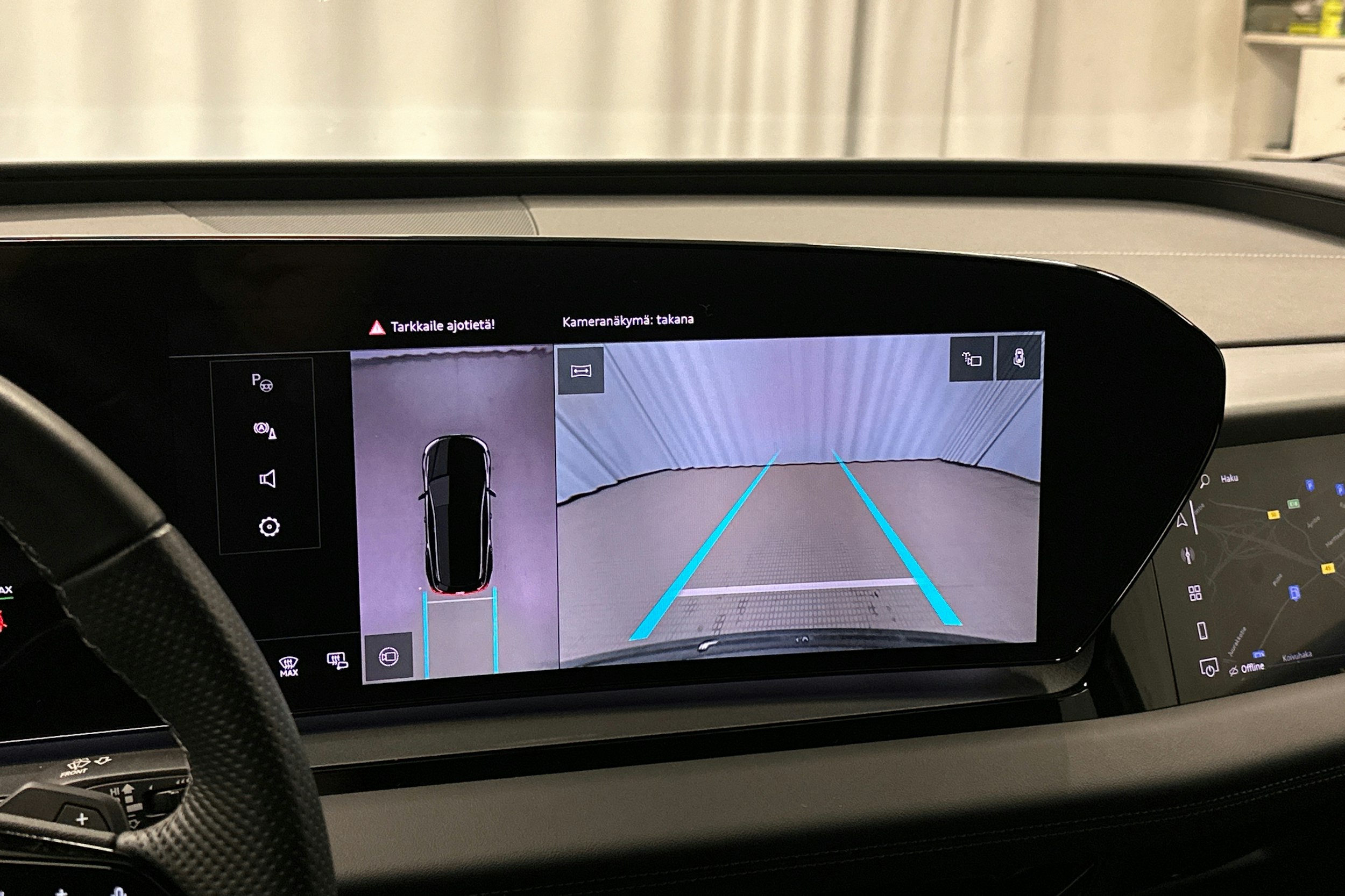 harmaa Audi Q6 e-tron 2024 kuva 33.